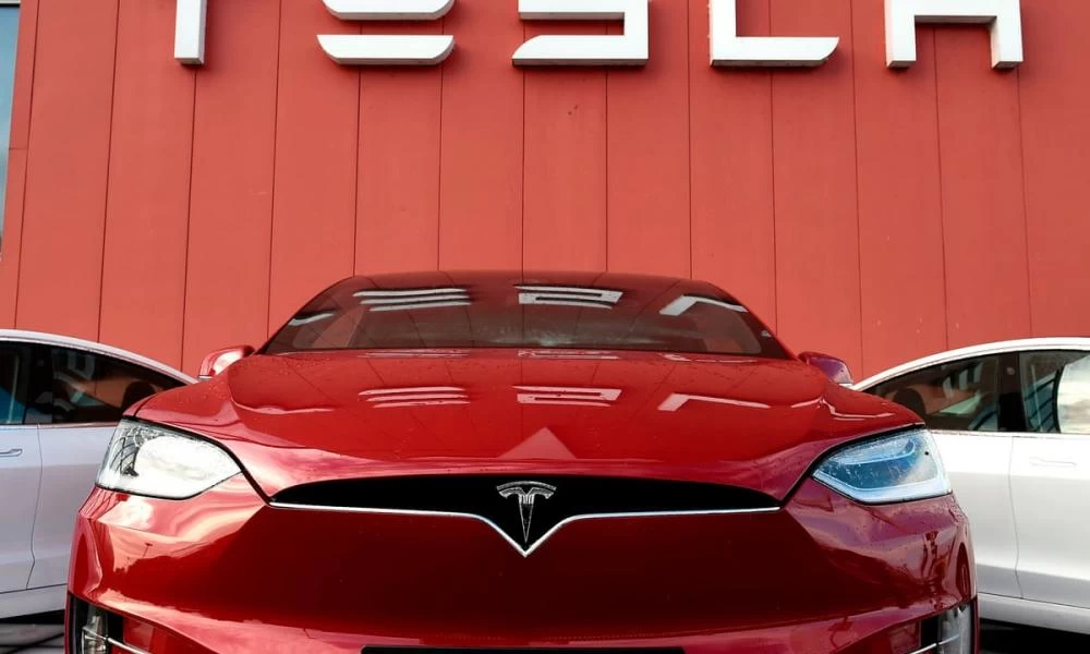 HΠΑ: Κρατική υπηρεσία μήνυσε την Tesla για φυλετικές διακρίσεις